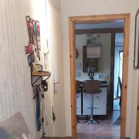 Quarto em Acomodações Particulares Am Rander Der Stadt Aber Zentrums Naehe